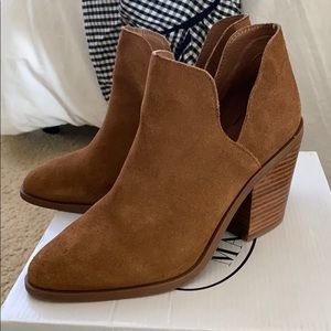 Camel Suede Steve Madden booties